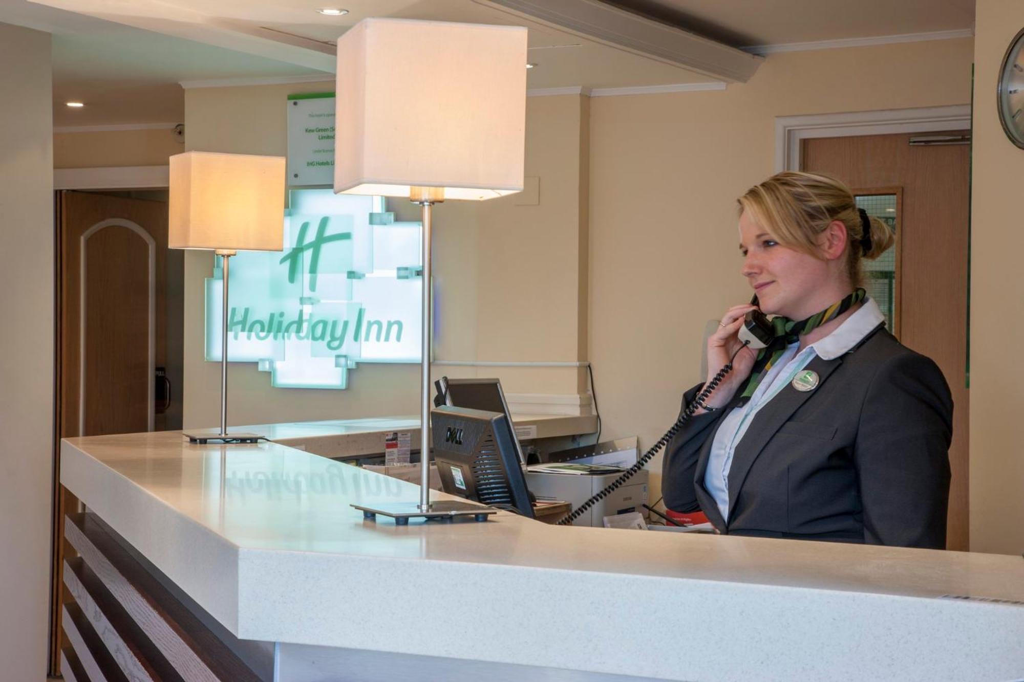 Holiday Inn Lincoln, An Ihg Hotel מראה חיצוני תמונה